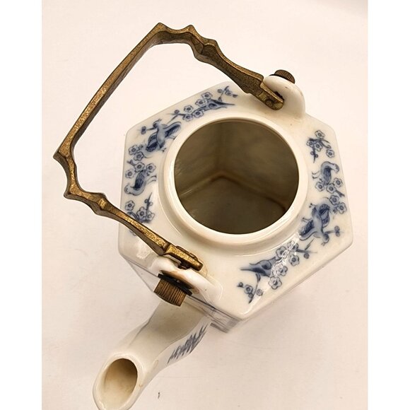 VTG Asian Dolphin China Teapot and Cups Set, Dynasty Blue & White Brass Handle - Picture 13 of 15